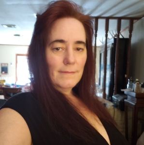 Meet your Posher, Tania